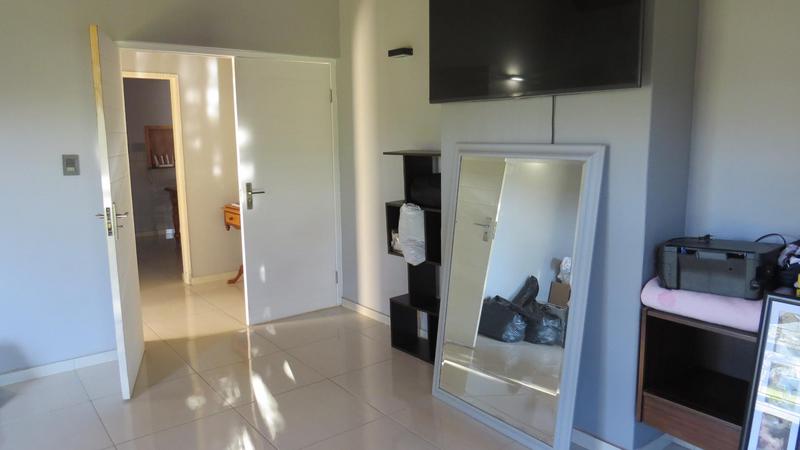 3 Bedroom Property for Sale in Panorama Western Cape